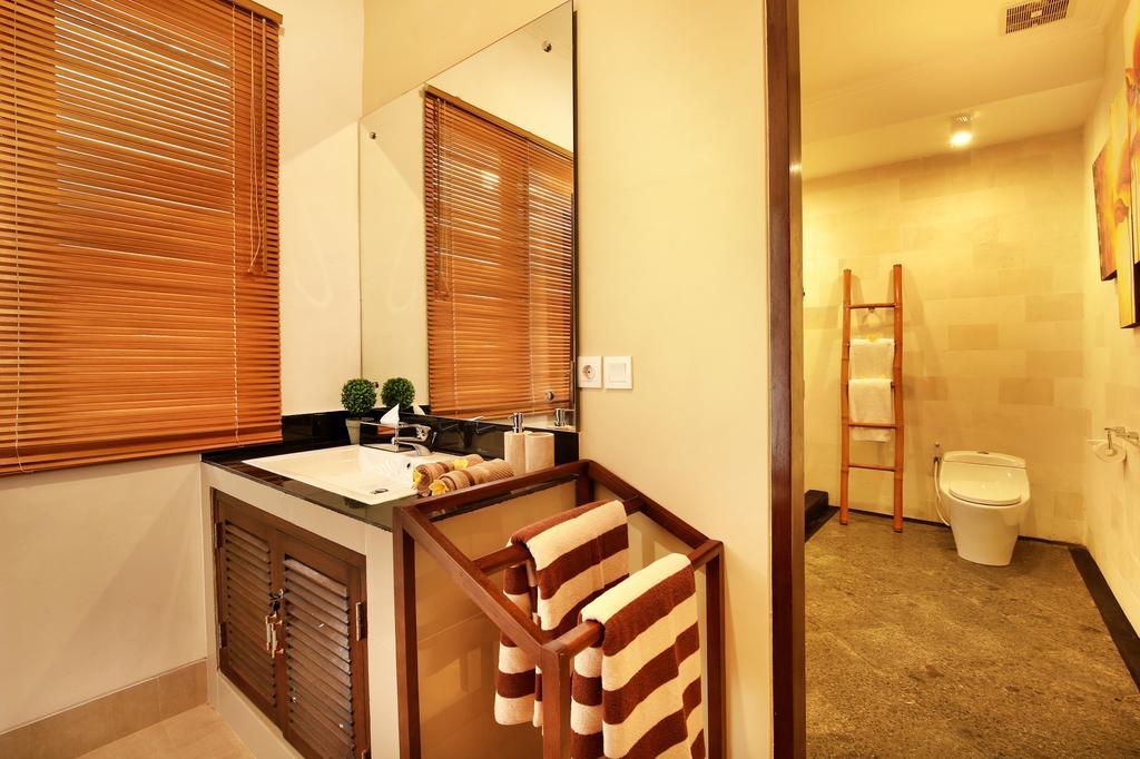 De Liza Villa Seminyak Beachside By Bali Asia Villa Esterno foto