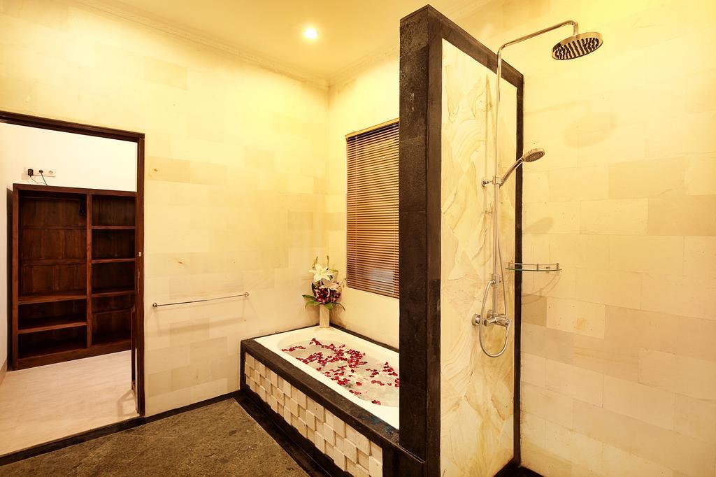 De Liza Villa Seminyak Beachside By Bali Asia Villa Esterno foto